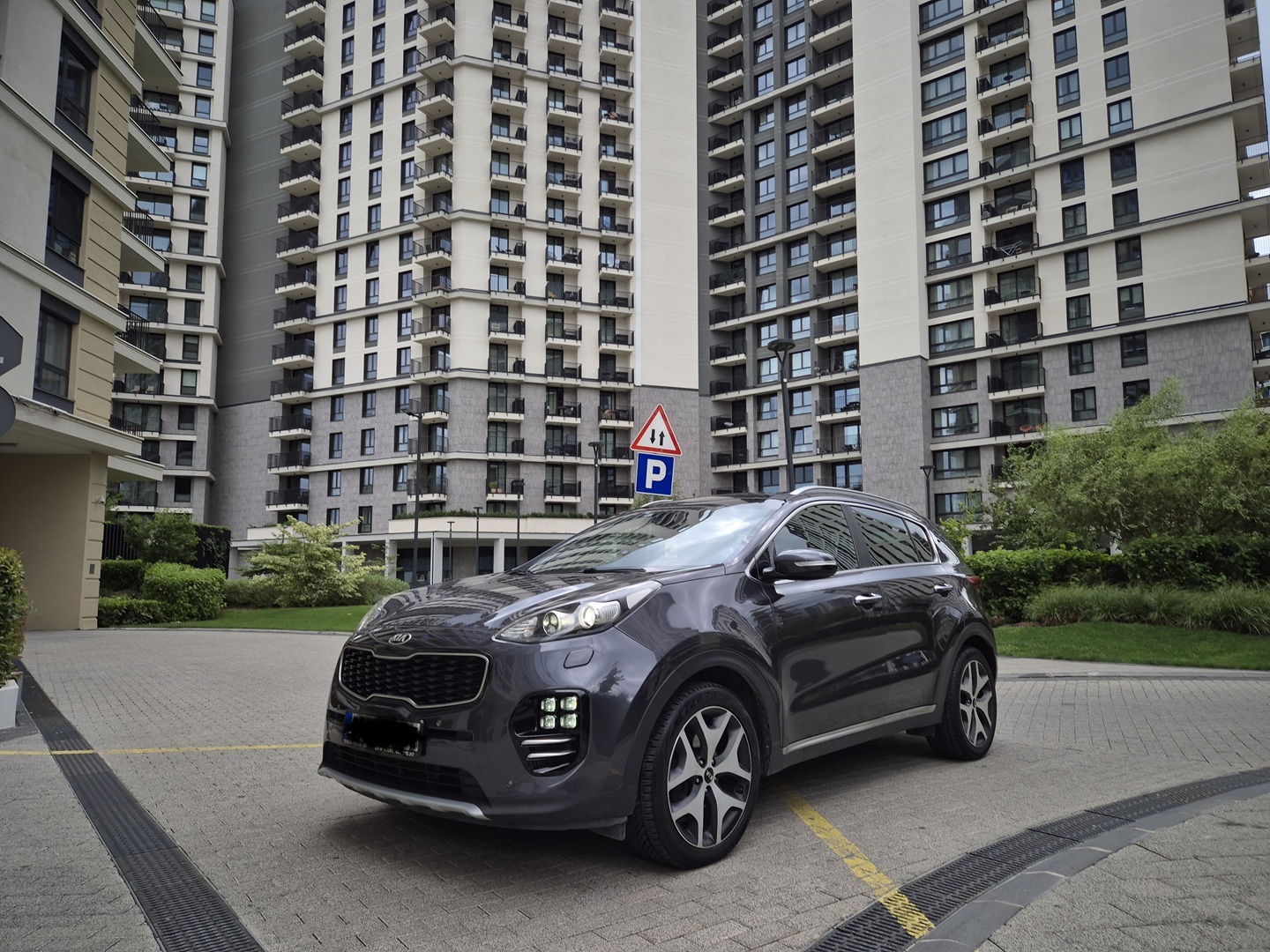 Kia SUV exterior
