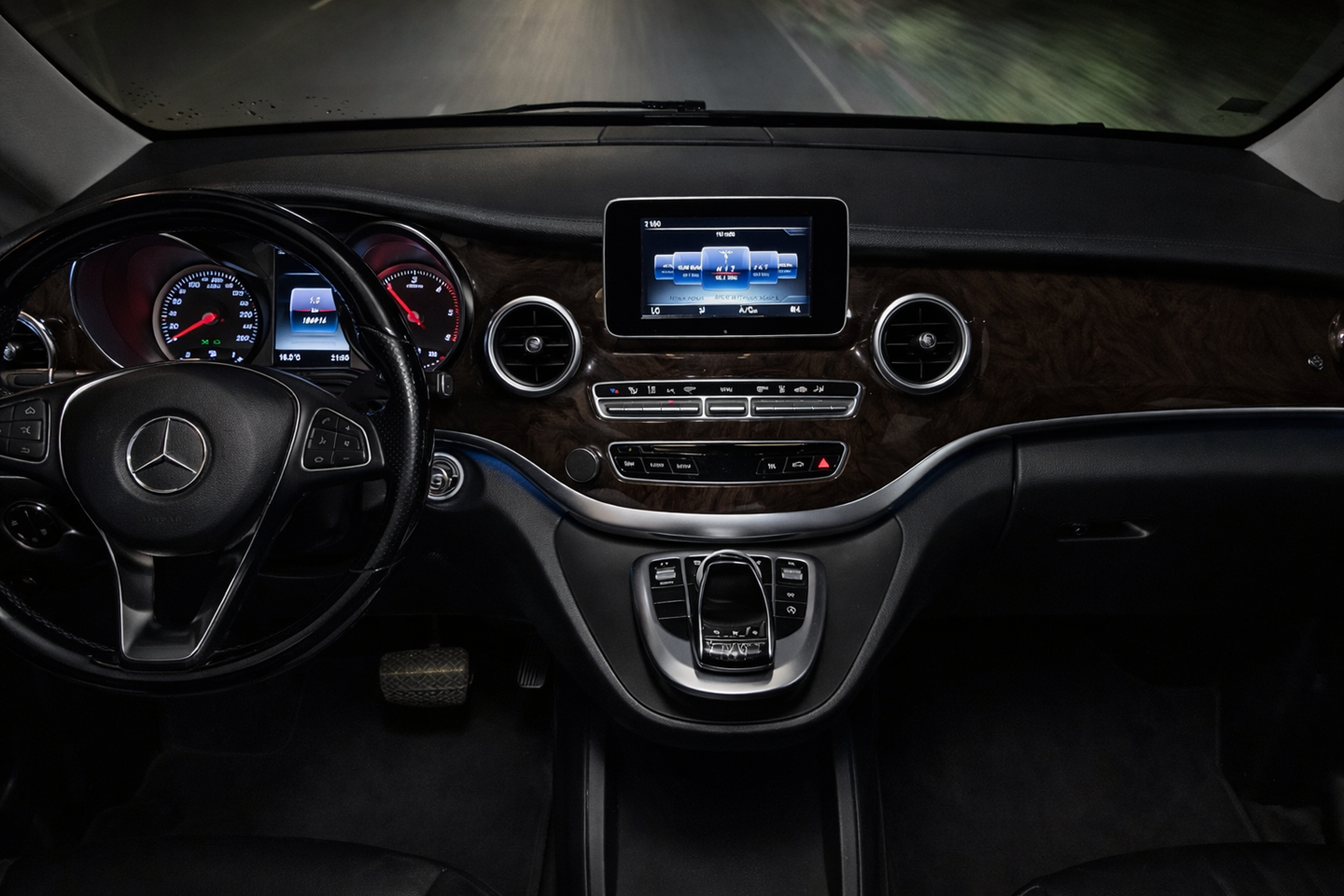 Mercedes V-Class interior